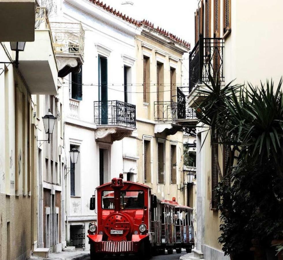By The Acropolis, In The Heart Of Plaka! Leilighet Athen Eksteriør bilde